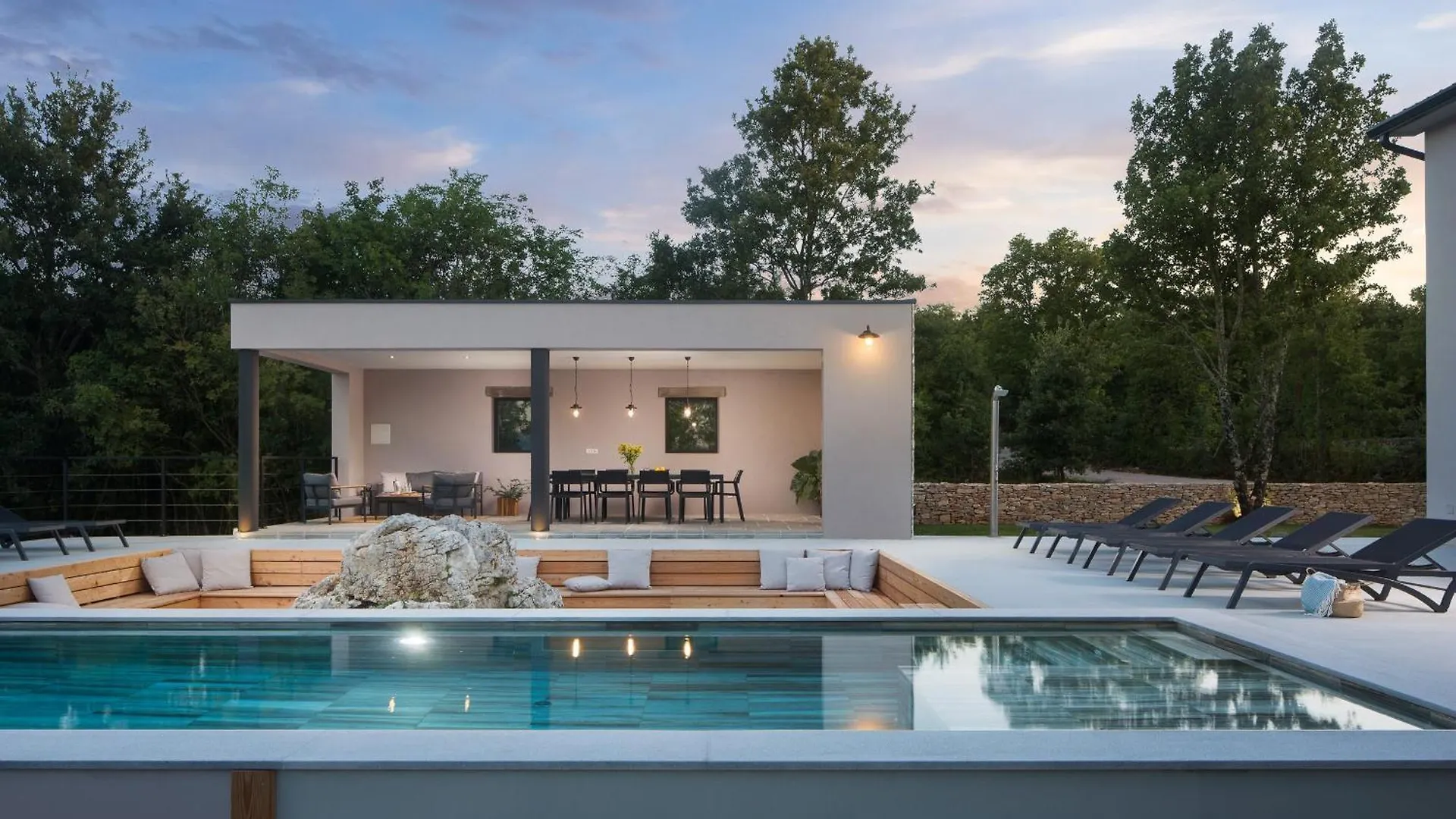 Villa Mons Caldera For 10 People With 40 M2 Infinity Heated Pool & Kids Playground Kršan 0*,