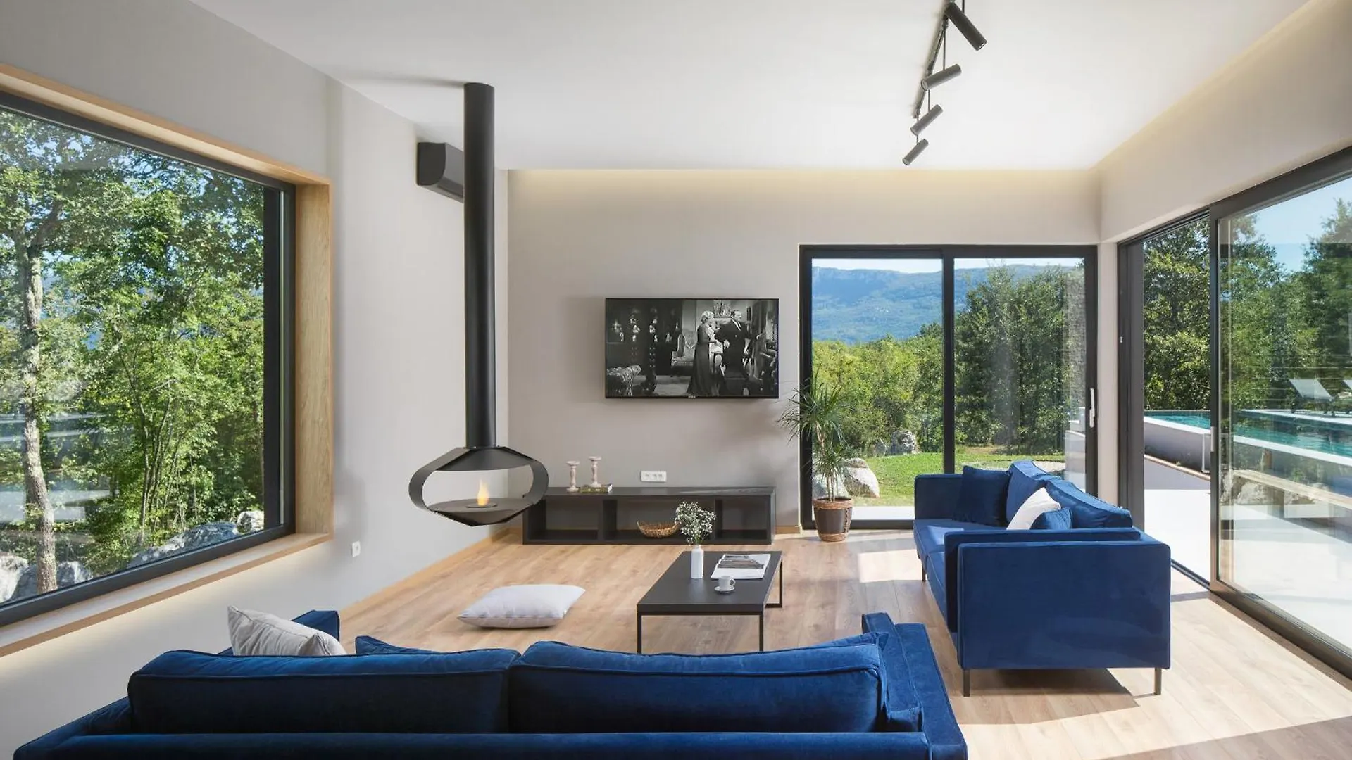 Villa Mons Caldera For 10 People With 40 M2 Infinity Heated Pool & Kids Playground Kršan 0*,