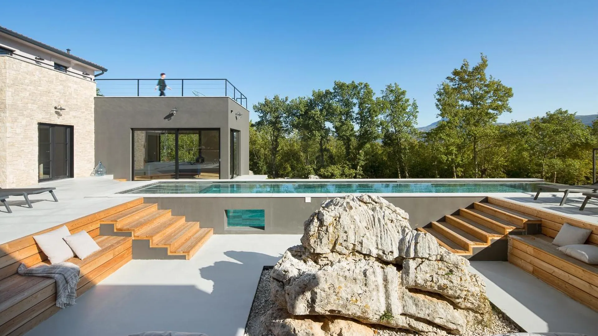 Villa Mons Caldera For 10 People With 40 M2 Infinity Heated Pool & Kids Playground Kršan